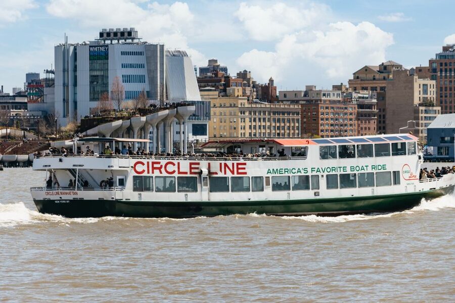 NYC: Circle Line 1.5-Hr Landmarks Skip-The-Box-Office Cruise - The Bridge Run: Brooklyn, Manhattan, and Williamsburg Bridges