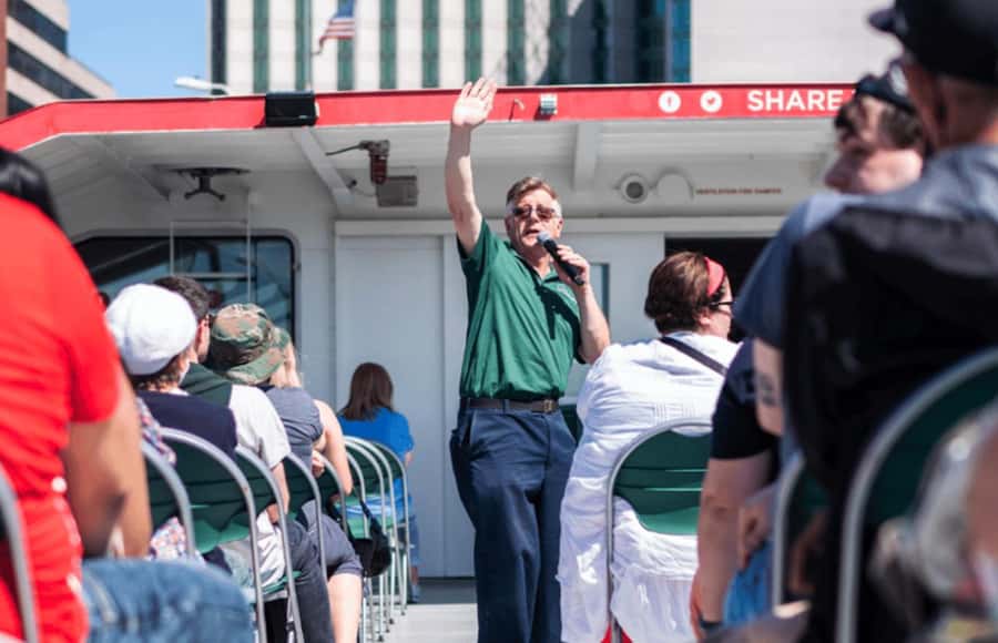 NYC: Circle Line 1-Hr Statue of Liberty Skip-The-Line Cruise - A 1-hour Harbor Cruise That Packs Big New York Energy