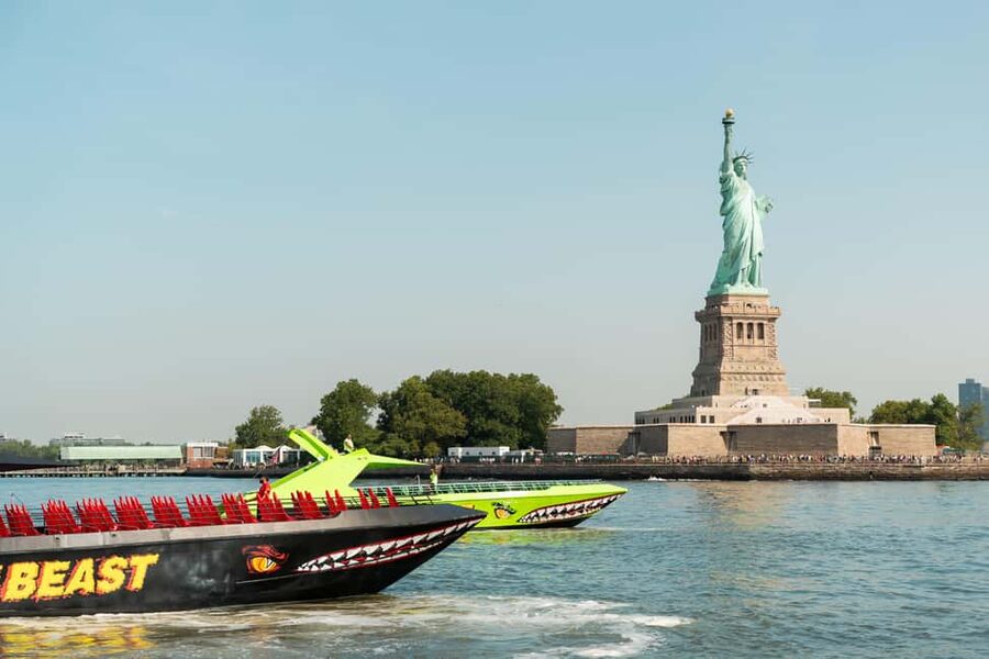 NYC: Circle Line Speedboat Skip the Box Office Ticket - Why a 30-minute speedboat works in New York