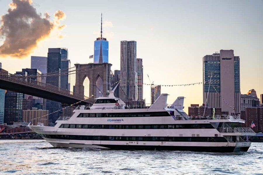 NYC: City Cruises Brunch, Lunch, or Dinner Buffet Cruise - The Cruise Route: What You’ll See Between Chelsea Piers and the Bridges