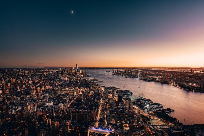 NYC Edge Observation Deck at Hudson Yards Admission Ticket - What the crowding and line experience can feel like