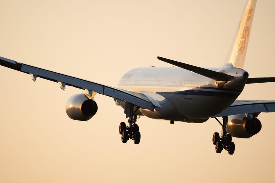 NYC: JFK Airport to Manhattan Private Transfer Up to 5pax - The 90-Minute Waiting Rule That Can Save Your Sanity