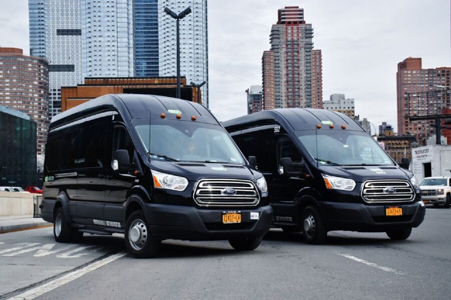NYC: One-Way Transfer to/from JFK Airport and Manhattan - Price and what you actually get for $35 per person