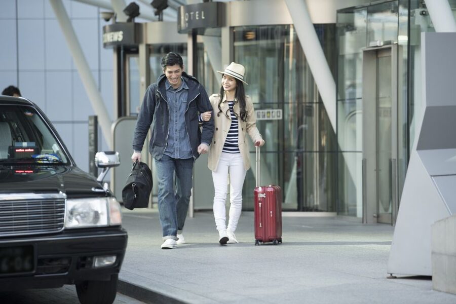 NYC: Private JFK Airport Transfer From/To Manhattan - Getting picked up at JFK without the usual guessing game