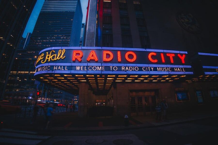 NYC: Radio City Music Hall Tour Experience - Great Stage secrets: the part of the tour you will feel in your feet