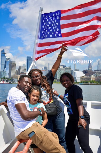 NYC: Starship Landmark 90 Minute Sightseeing Cruise - Snacks and drinks: plan around what you can and cannot bring