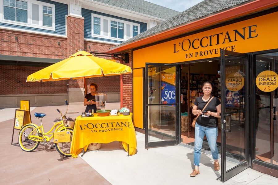 NYC: Woodbury Common Premium Outlets Shopping Trip - Shopping Here is the Main Event, Plan for 200+ Stores