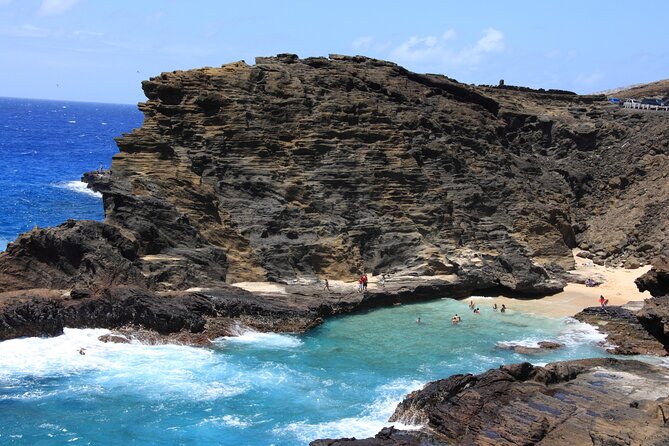 Oahu: Grand Tour Around Island 16 Locations plus Snorkeling - North Shore Snorkeling: Gear Included, Conditions Still Matter