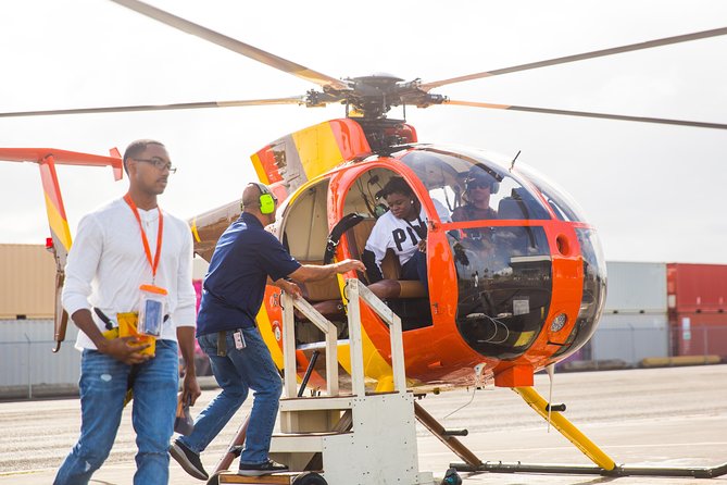 Oahu: Magnum PI Hughes 500 4-Passenger Doors-Off Helicopters - Doors-Off Over Oahu: why this flight feels different