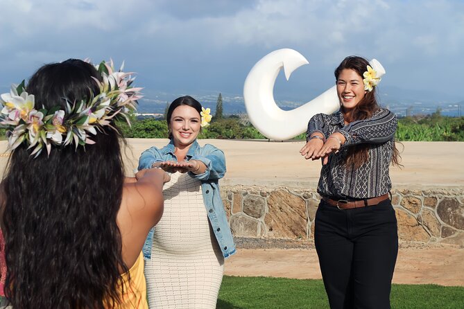 Oahu: Mauka Warriors Luau Honoring Polynesia's Forgotten History - The main show: Battle of Kipapa, Kamehameha I, and warrior storytelling through dance