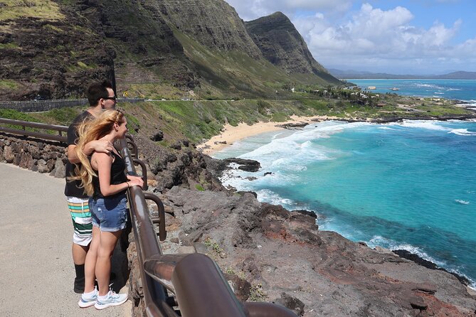 Oahu's Stunning Views: Half-Day Scenic Tour with 7 Lookouts - Pickup, Small-Group Comfort, and Your Photo Plan