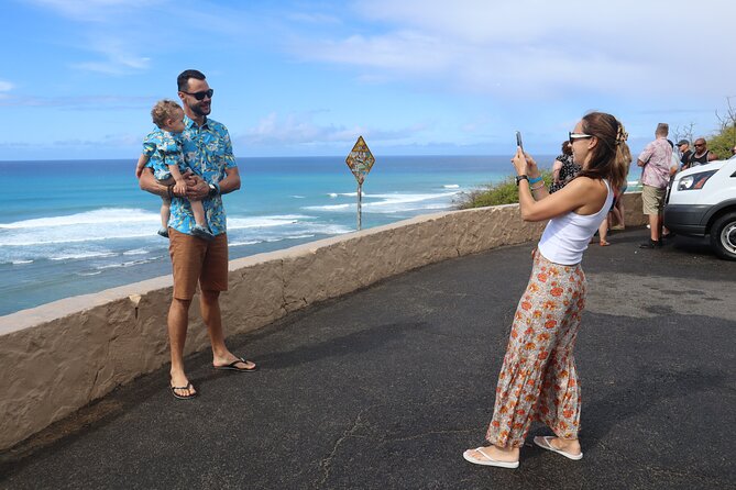 Oahu's Stunning Views: Half-Day Scenic Tour with 7 Lookouts - Kahala Gold Coast Views on the Way to Hawaii Kai