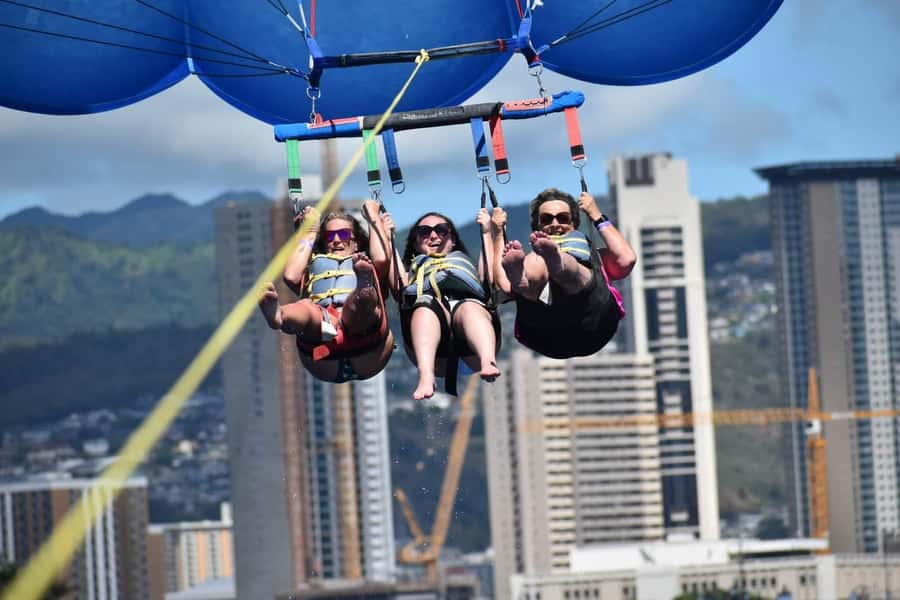 Oahu: Waikiki Parasailing - Key things to know before you go