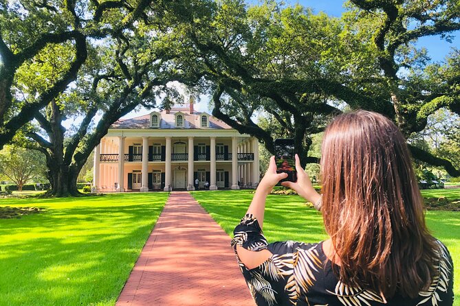 Oak Alley Plantation Tour with Transportation from New Orleans - Inside the 1839 Big House: Greek Revival Beauty Plus Storytelling