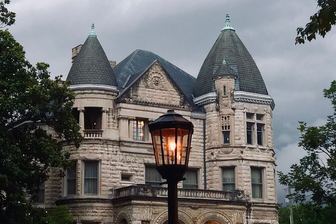 Old Louisville Ghost Tour as Recommended by The New York Times @ 4th and Ormsby - Meeting at 4th and Ormsby, and what to expect before you start