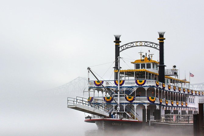 Paddlewheeler Creole Queen Jazz Dinner Cruise in New Orleans - Promenade Deck Views, When the Weather Becomes Part of the Plan