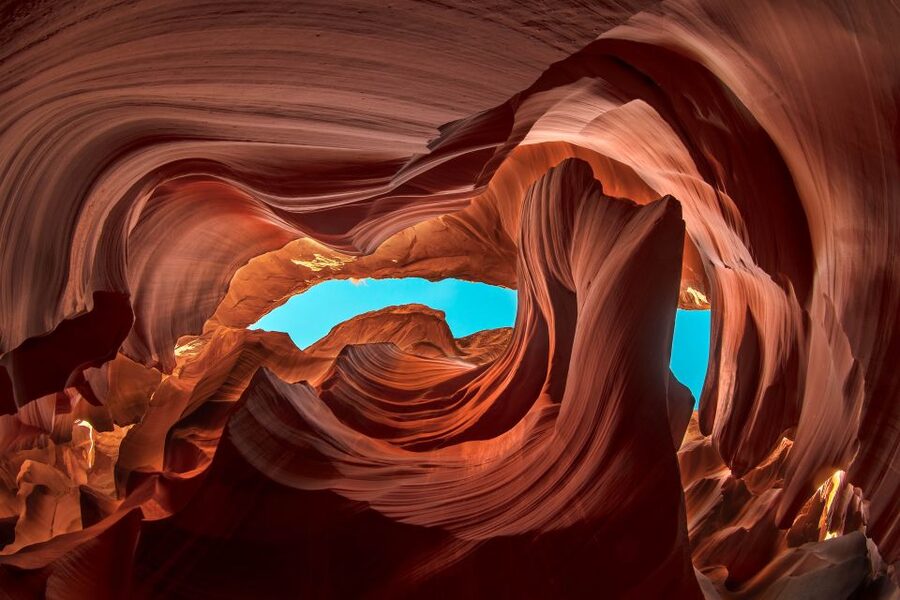 Page: Lower Antelope Canyon Entry and Navajo Guided Tour - From the check-in office to the first stairs: what the start feels like