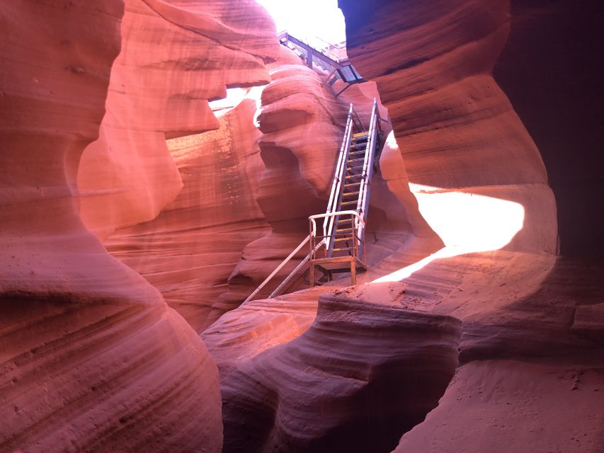 Page: Lower Antelope Canyon Tour with Trained Navajo Guide - What’s Not Allowed: Pack Like You’re Going Through a Canyon, Not a Museum