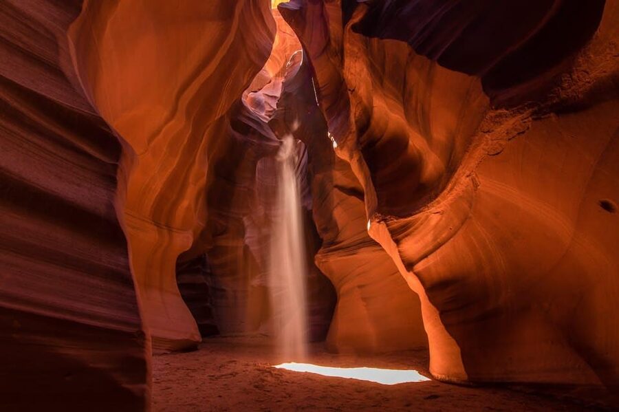 Page: Lower Antelope Canyon Walking Tour with Navajo Guide - Should you book Lower Antelope Canyon with a Navajo guide?
