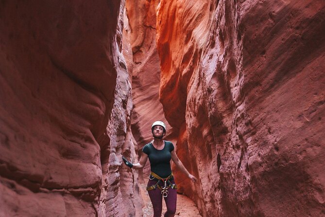 Peekaboo Slot Canyon UTV and Hiking Adventure - The Moqui Cave Meeting Point, and How to Plan Your Arrival