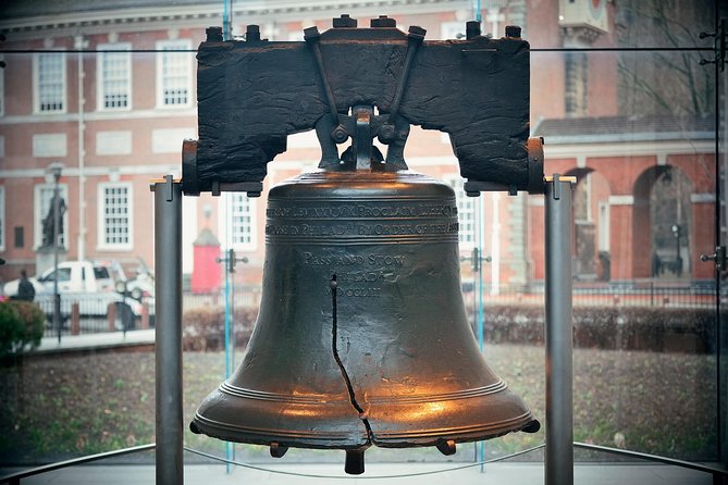 Philadelphia and Amish Country, 1-Day Tour from NYC - Liberty Bell Center and Congress Hall: quick stops that hit the core