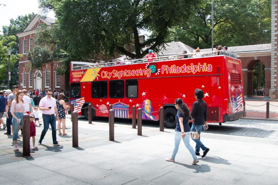 Philadelphia: Double-Decker Hop-on Hop-off Sightseeing Tour - What You Hear While You Ride: Live Guide Plus Multilingual Audio