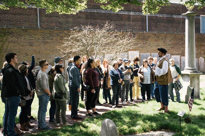 Philadelphia Old City Historic Walking Tour with 10+ Top Sites - Stop 3: Christ Church, church-of-the-Revolution energy with donation-only access