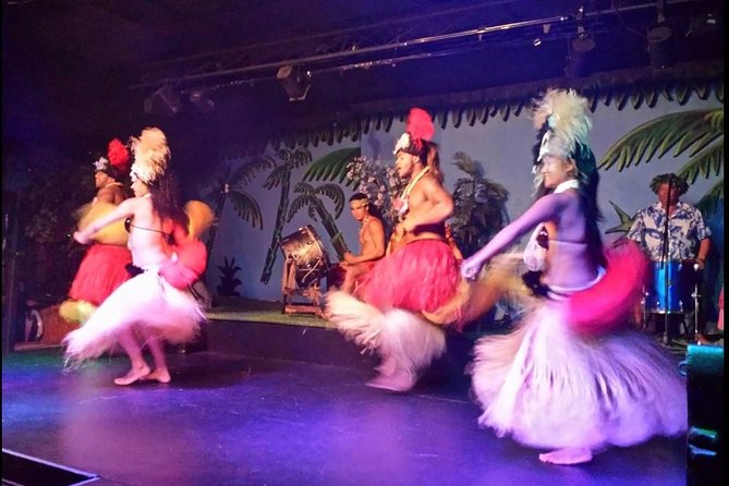 Polynesian Fire and Dinner Show Ticket in Daytona Beach - The 2 Hour Plan: Lei Greeting, Buffet Dinner, and a Fire Knife Finale