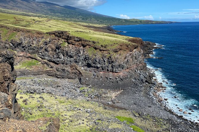 Rainforest Tour to Hana and Beyond - Puaʻa Kaʻa waterfall swim, Keʻanae Peninsula lava rock, and why timing matters