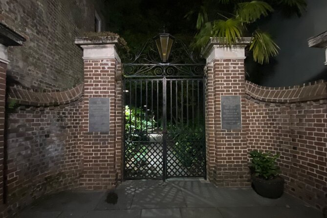 Real Hauntings of Charleston! (Small Group Ghost Tour) - Who This Tour Is For (and Who Might Want Another Night Plan)