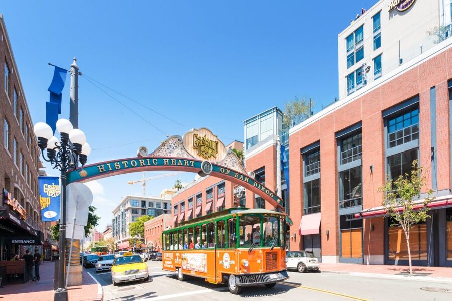 San Diego: Hop-on Hop-off Narrated Trolley Tour - Balboa Park, El Prado, and Little Italy: culture after the coast