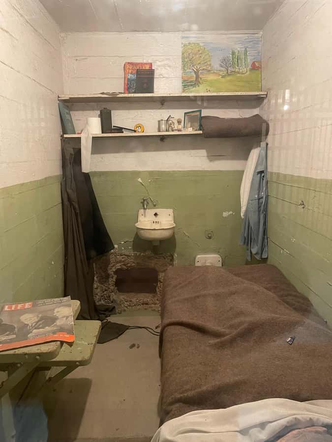 San Francisco: Alcatraz Ticket, Ferry, & Self-Guided App - Cells you will actually remember: Al Capone and Machine Gun Kelly
