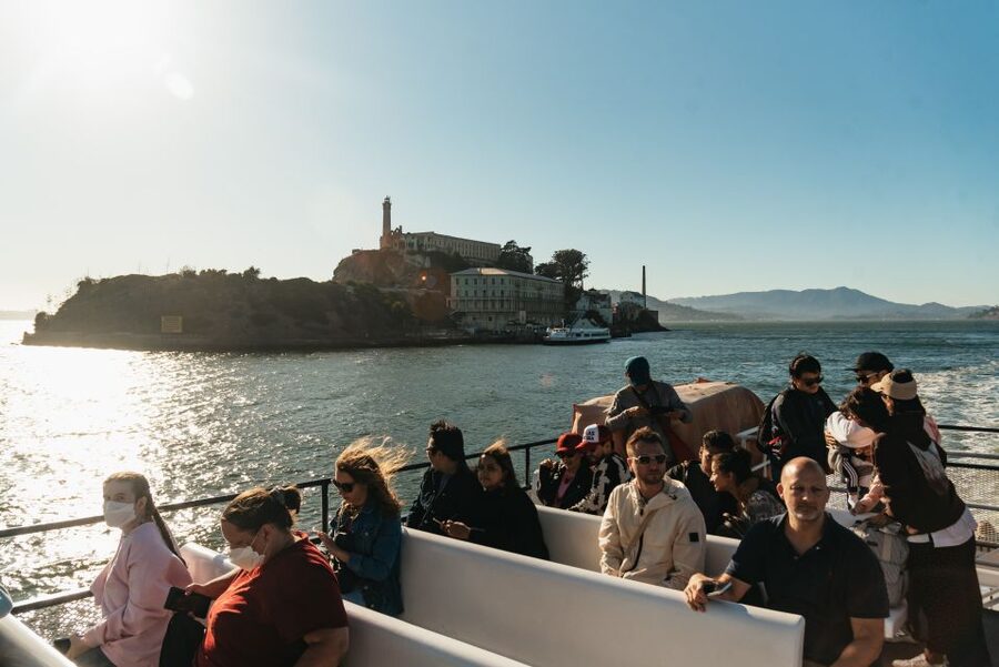 San Francisco: Skip-the-Line 1-Hour Bay Cruise by Boat - Getting to the boat: Pier 39 without the headache