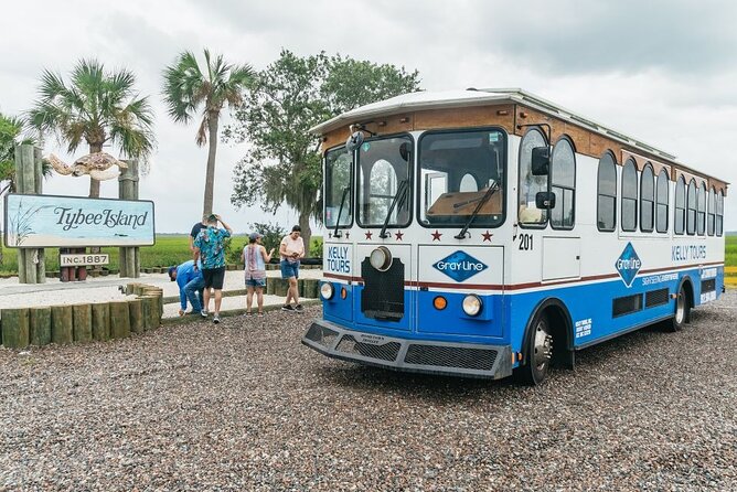 Savannah to Tybee Island with Dolphin Cruise - Tybee lighthouse photos and North Beach time, plus the Tuesday closure catch