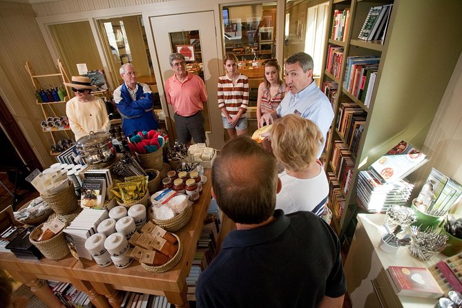 Savor the Flavors of Charleston Walking Food Tour - What you’ll actually taste: Lowcountry hits and Charleston comfort favorites