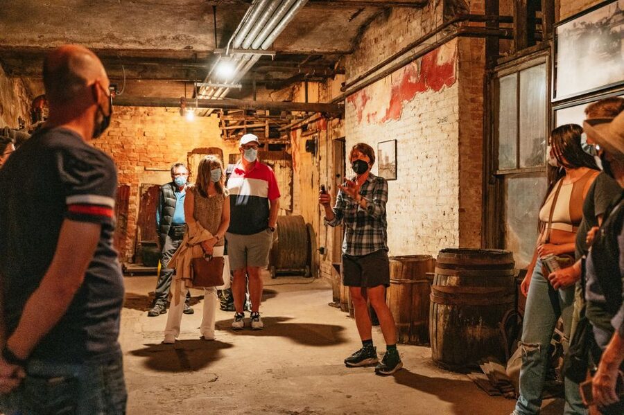 Seattle: Guided Underground Walking Tour - Guides Who Tell It Like a Story, With Real Pace