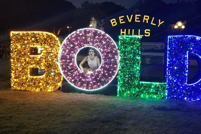 Shared 3 Hour Los Angeles Tour - Stop 2: Mulholland Drive Views, Universal City Overlook, and Studio City to Sunset Strip