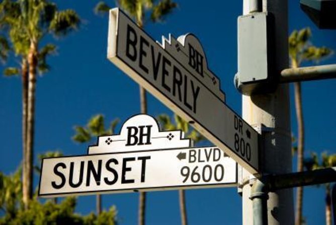Shared 3 Hour Los Angeles Tour - Meeting Point on Hollywood Blvd, Check-In, and Parking Reality