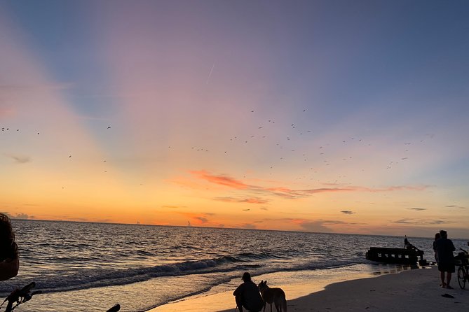 Siesta Key Electric Bike Sunset Tour - Cruising the length of Siesta Beach on sand