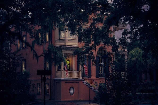 Sixth Sense Savannah Ghost Tour - Captain Jack and Otto: why the guide performance matters