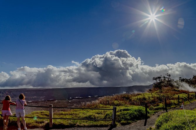 Small Group Big Island Twilight Volcano and Stargazing Tour - Thurston Lava Tube, an easy walk into the underground world