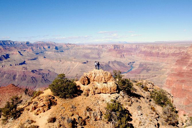 Small-Group Grand Canyon Complete Tour from Sedona or Flagstaff - Cameron Trading Post: Navajo Nation Stop, Shopping, and Lunch Choices