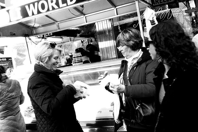 SoHo, Little Italy, and Chinatown Walking Tour in New York - Little Italy and the Street Corners Behind John Gotti