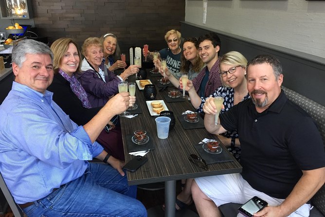 Southern Flavors Food, Pub Crawl, and History Walking Tour - The Route: Johnson Square, Historic District Squares, River Street, Reynolds Square