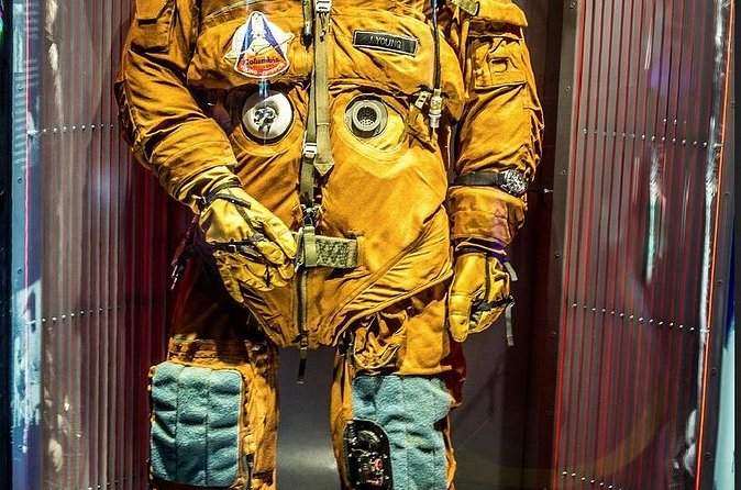 Space Center Houston Admission Ticket - Lunar Samples and Moon Rocks: The Wow Stops That Make It Worth It