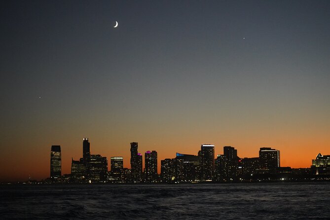 Starship Landmark 90 Minute Sightseeing Cruise - Hudson River Views With Built-In Storytelling