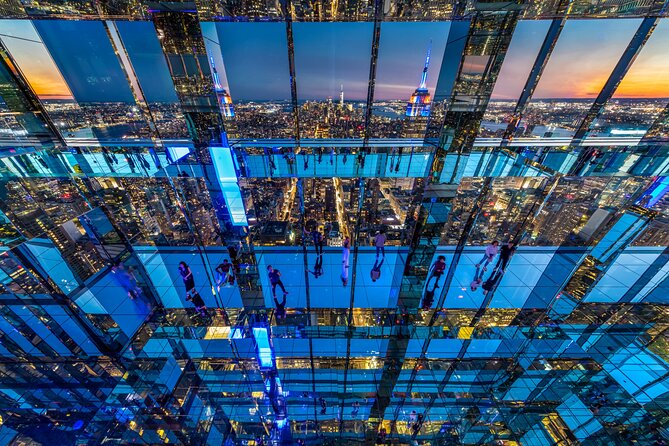 SUMMIT One Vanderbilt Experience Ticket - The Ledge Photo Moment: Great Shots, Clear Expectations