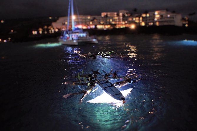 Sunset and Manta Ray Snorkel Adventure - The catamaran sunset cruise: your first “wow” moment