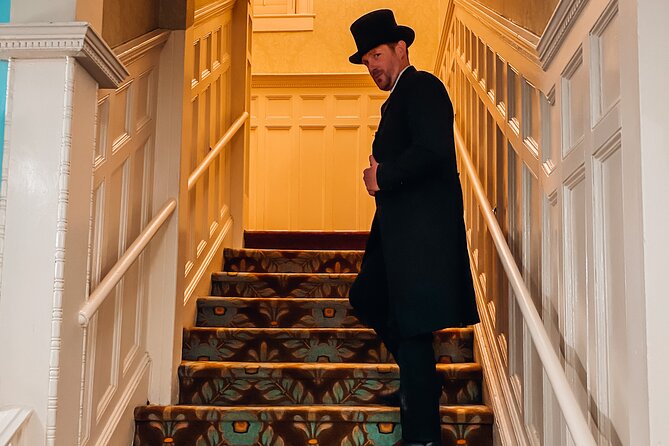 The Haunted Ghost Bus Tour in San Antonio - Riding Downtown: Air-Conditioned Comfort and Live Storytelling