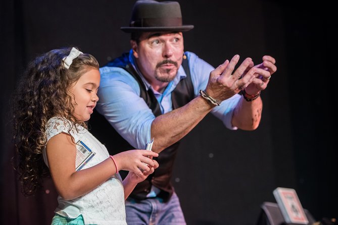 The Outta Control Magic Dinner Show in Orlando - The 90-Minute Show: Improv Magic, Comedy, and Audience Volunteers